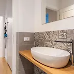 White Martelli Apartment