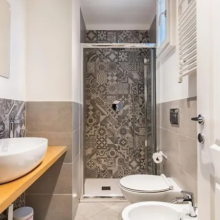 Apartment White Martelli *