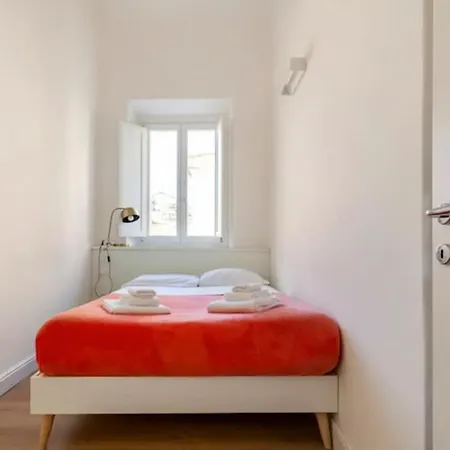 Apartment White Martelli *