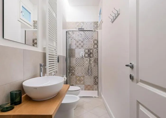 White Martelli Florence