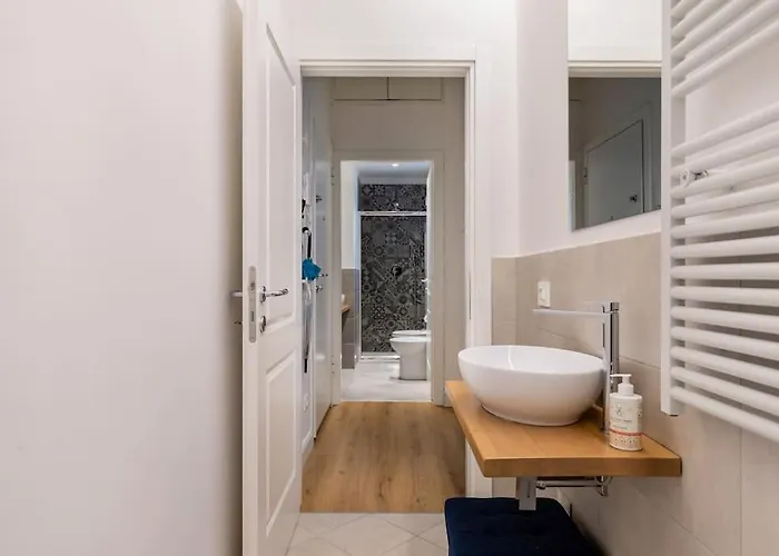 White Martelli * Florence